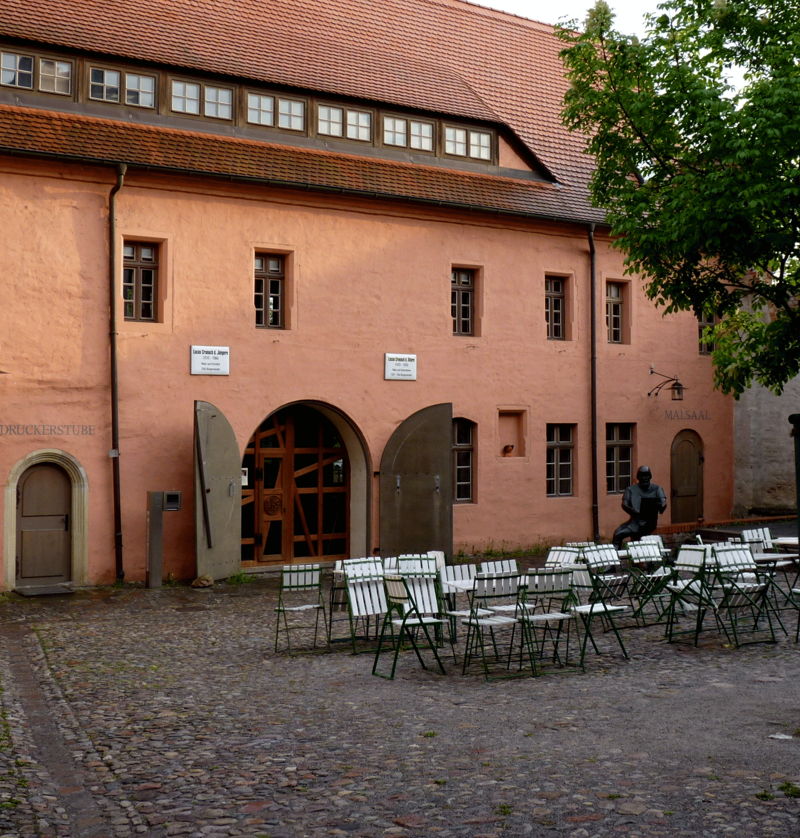 P1080305-001